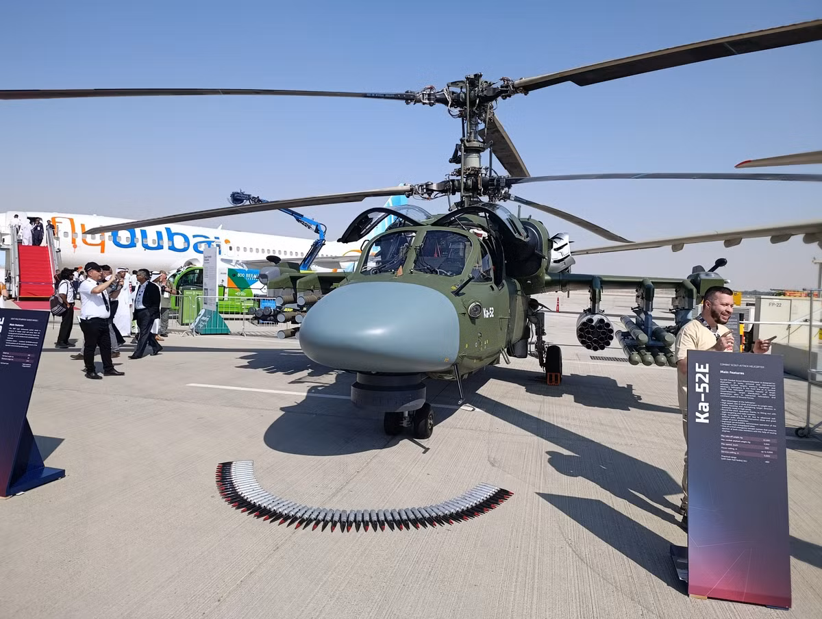 ka-52e-dubai-airshow-2025-3.jpg