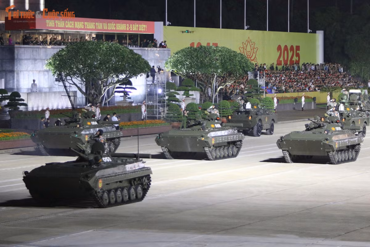 kto-tl_z6931949783194-e9dd618f80a3f16001cf90c0e230c8d3.jpg