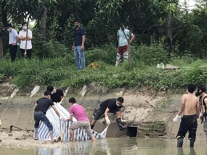 Từ một chi tiết trong điện thoại vạch mặt kẻ giết người dã man