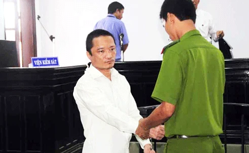 Quá khứ bất hảo của Bình “con”, người cầm kiếm dọa chém nữ công nhân 
