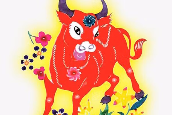 Cuộc sống dư dả, không còn âu lo: Nguồn tiền liên tục đổ về giúp tuổi Sửu bước vào giai đoạn “tiền vào như nước”. Cuộc sống dư dả, tinh thần nhẹ nhõm, không còn lo lắng chuyện chi tiêu.
