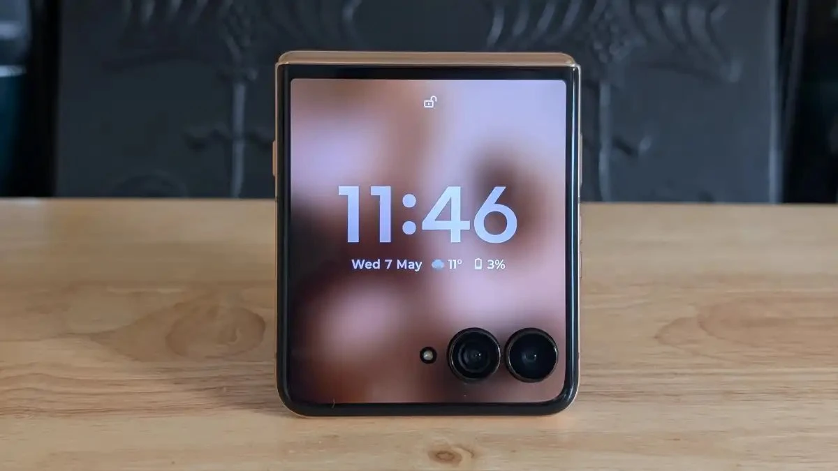 [GALLERY] Motorola Razr 60 5G trở lại, khiến Galaxy Z Flip6 dè chừng