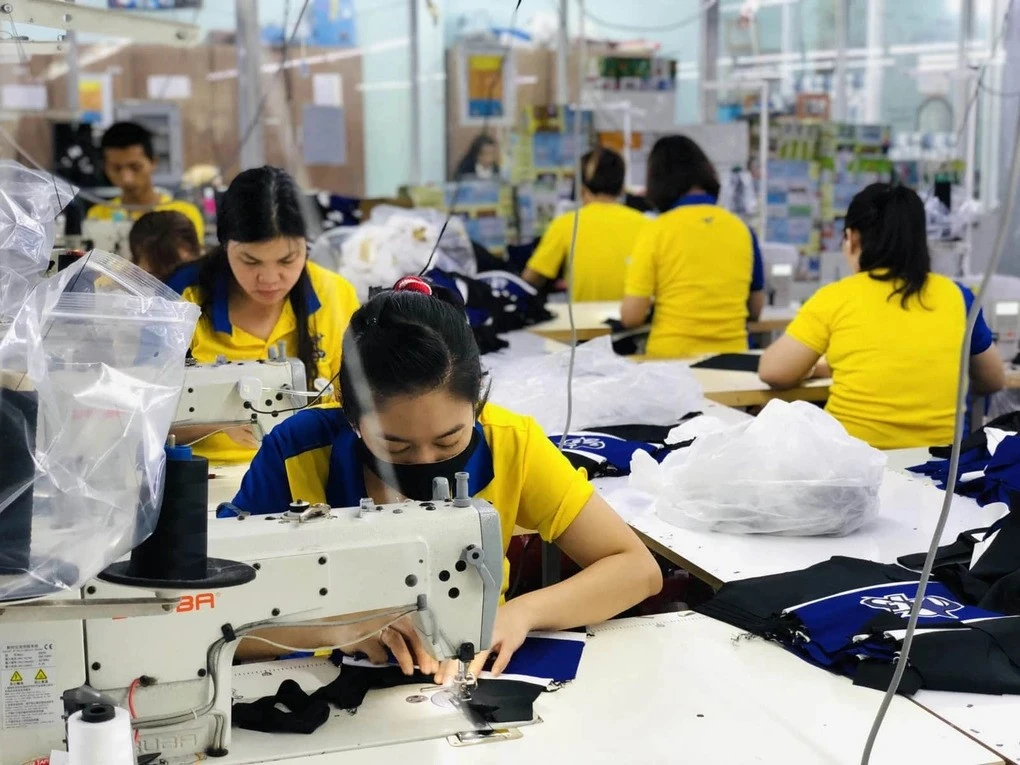 [VIDEO] TPHCM khuyến khích thưởng Tết sớm, doanh nghiệp lo dòng tiền