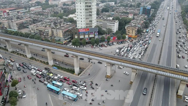 Giao thông Hà Nội ngày cuối năm: Cửa ngõ thông thoáng lạ thường