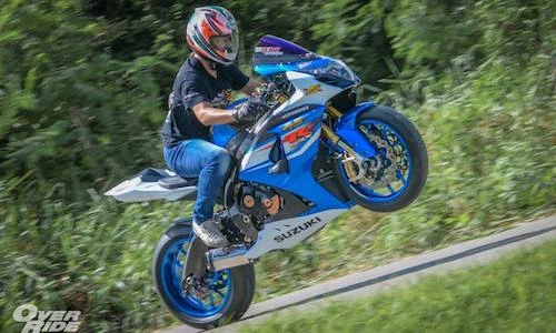 Cận cảnh siêu môtô Suzuki GSX-R1000 độ “siêu khủng”