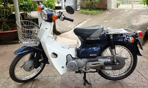 Honda Super Cub Nhật "độ zin" siêu chất tại Việt Nam