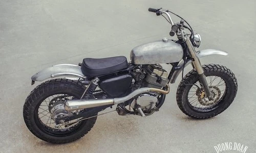 Honda Rebel 250 biến hình “cào cào” nhờ thợ Hà Nội