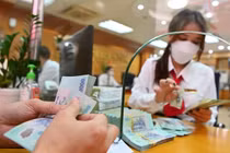 Phó Thủ tướng yêu cầu giảm lãi suất cho vay