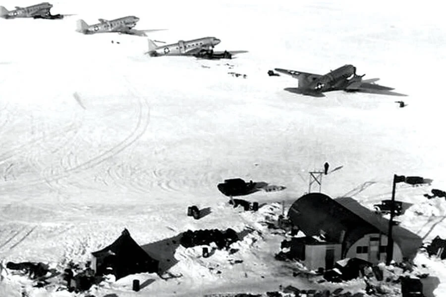 Bí ẩn cuộc thám hiểm Nam Cực của Mỹ năm 1946