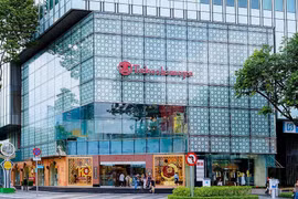 [SPOTLIGHT] Takashimaya Việt Nam lập kỷ lục lợi nhuận giữa lúc sức mua chững lại