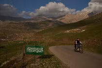 Xung đột Trung Đông đảo lộn cuộc sống người dân biên giới Iran-Iraq