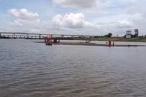 Tắm sông, 5 người trong một gia đình đuối nước tử vong