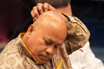 Đằng sau vụ nổ súng tại Thượng viện Philippines