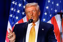 Tổng thống Trump đưa ra cảnh báo cứng rắn với Iran