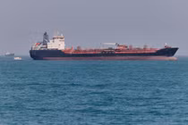 Mỹ tuyên bố bắn hạ 4 máy bay không người lái của Iran