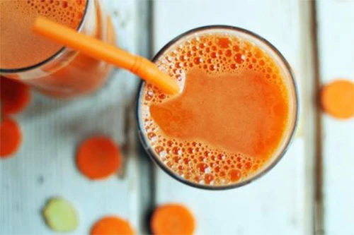 Uống sinh tố trái cây theo cách này kiểu gì cũng vào viện