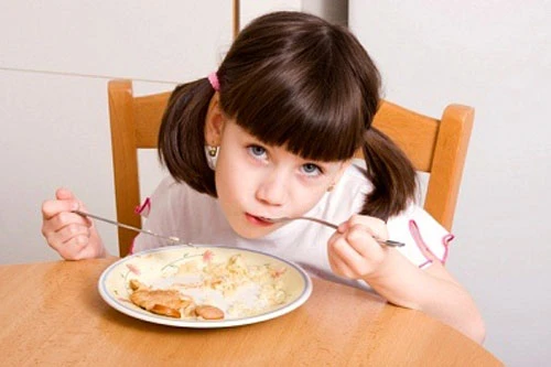 10 dấu hiệu bất thường ở các bé khỏe mạnh