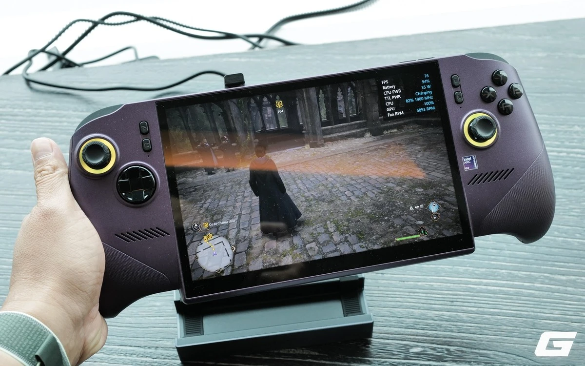 [GALLERY] Loạt máy chơi game dùng chip Intel ra mắt áp đảo AMD