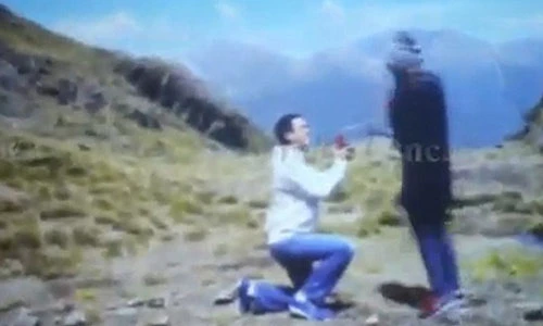 7 màn cầu hôn siêu lãng mạn siêu bất ngờ của Sao Việt