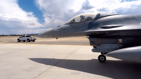 F-16 Block 70/72 có thể trang bị tất cả các chủng loại vũ khí hiện có của Mỹ bao gồm cả bom hạt nhân chiến thuật.