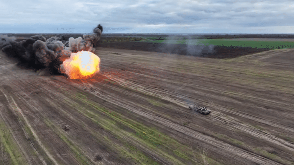 Ngay sau đó phía Ukraine đã tận dụng hệ thống UR-77 để dọn các bãi mìn để mở các mũi phản công nhằm vào quân Nga.