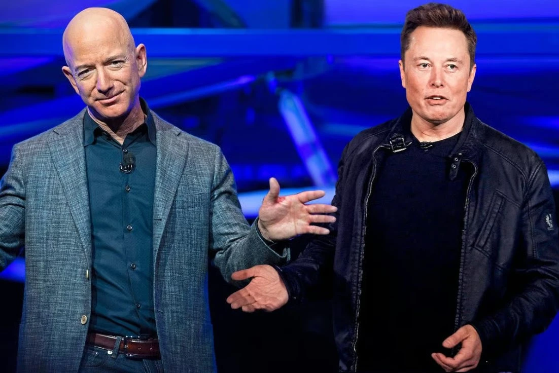 Elon Musk chế giễu Jeff Bezos là “kẻ bắt chước” 