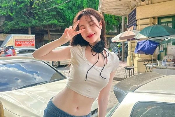 Mỹ nhân U40 đình đám có phong cách thời trang đáng học hỏi