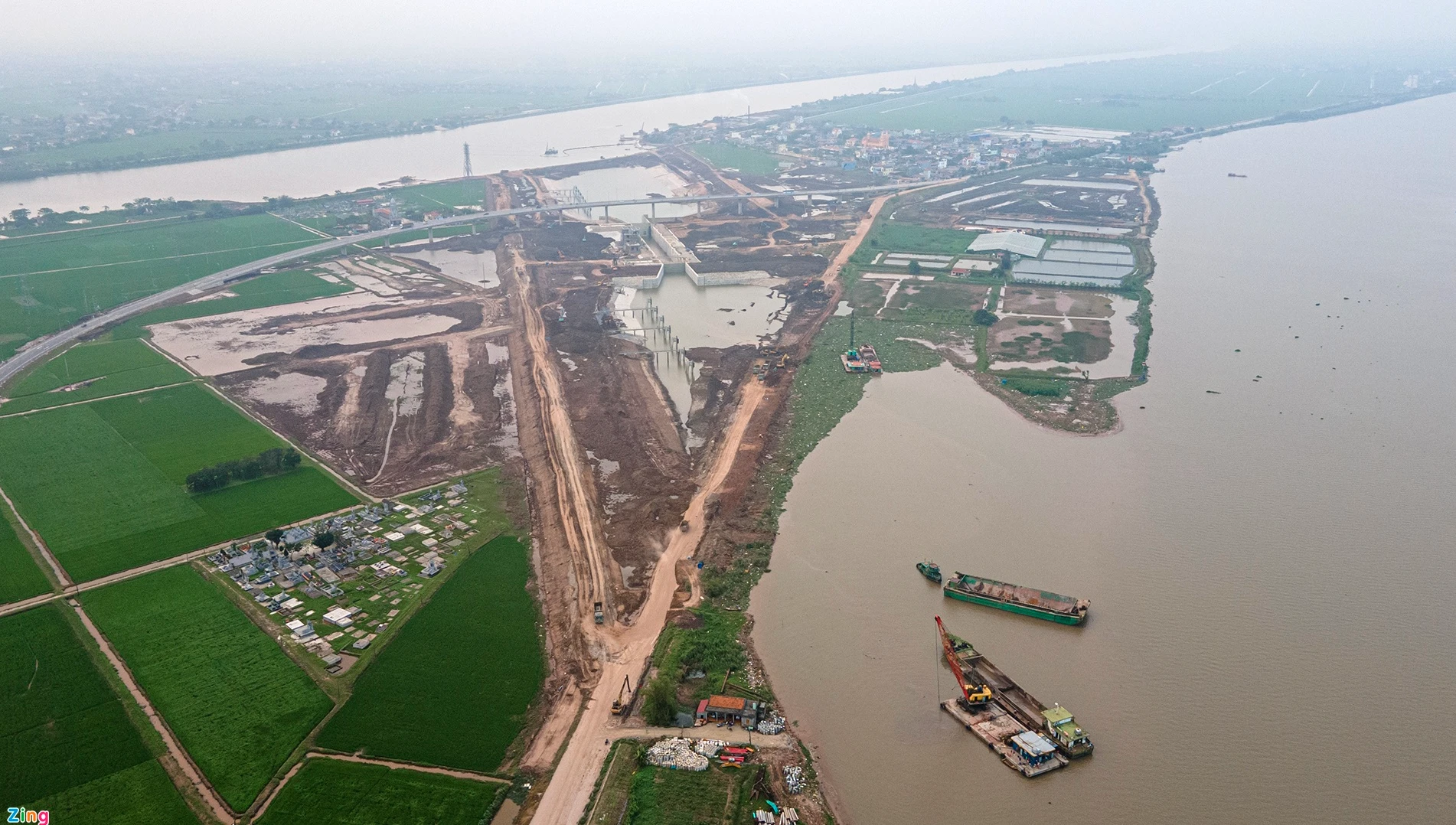 Cận cảnh kênh đào đắt nhất Việt Nam sắp hoàn thành