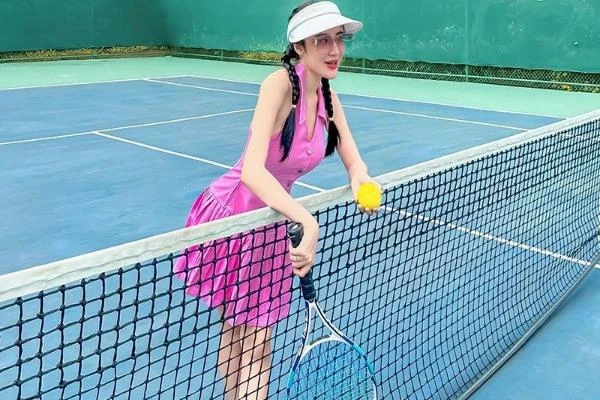“Bà hoàng content” quê Bình Dương sở hữu hình thể hoàn mỹ 