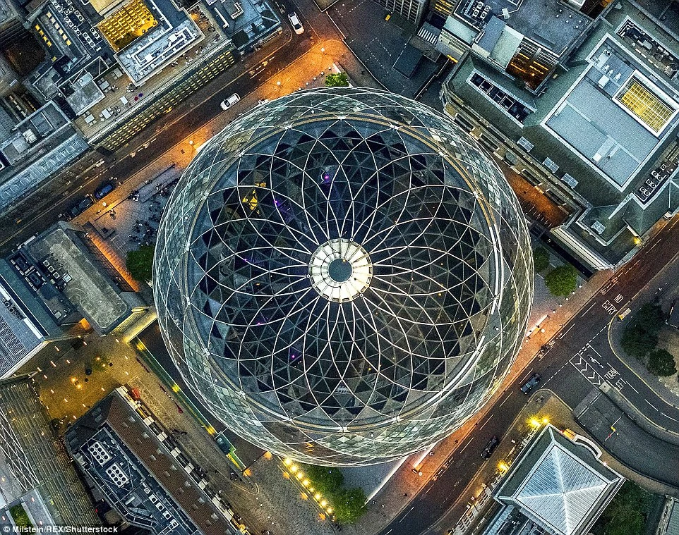 Những công trình nổi tiếng của London nhìn từ trên cao
