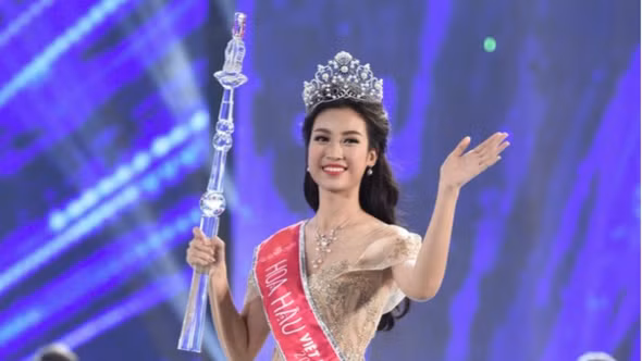 Đỗ Mỹ Linh sau 10 năm đăng quang Hoa hậu Việt Nam