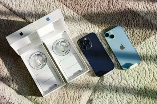 Vì sao iPhone ở Việt Nam phải bóc seal, kích hoạt ngay?