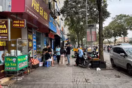 [VIDEO] Hà Nội đề xuất phạt lấn chiếm vỉa hè, đỗ xe trái phép lên tới 12 triệu đồng