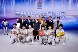 [VIDEO] Trung Quốc chạy đua giành nhân tài AI và bán dẫn bằng mọi giá