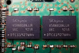 [VIDEO] CEO SK Hynix cảnh báo khủng hoảng chip nhớ đỉnh điểm 2027