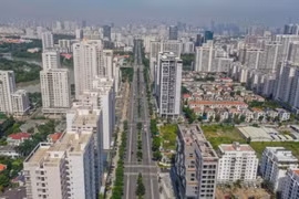 [SPOTLIGHT] Căn hộ TPHCM đóng băng: Nhà đầu tư có lãi vẫn khó bán