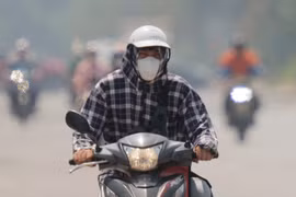 [VIDEO] Nắng nóng gay gắt trên toàn quốc, nhiệt độ trên 40°C
