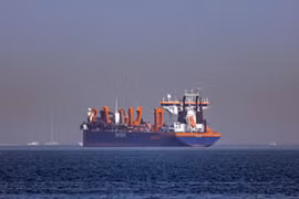 [VIDEO] Iran đe dọa phong tỏa eo biển Hormuz, ảnh hưởng giá dầu