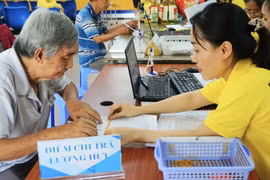 [VIDEO] Từ 1/7, lương hưu tăng 8%, mức tối thiểu 3,8 triệu đồng