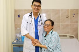 Đau bụng mỗi kỳ kinh, phát hiện lạc nội mạc tử cung xâm lấn trực tràng