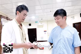 Phẫu thuật chuyển gân giúp chàng trai 31 tuổi lấy lại cảm giác tay