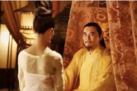 Ai 'khai mở' chuyện vợ chồng cho hoàng đế thời xưa, số phận họ ra sao?