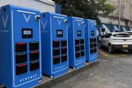 Điều kiện nào để được lắp tủ đổi pin xe điện trên vỉa hè TP HCM?