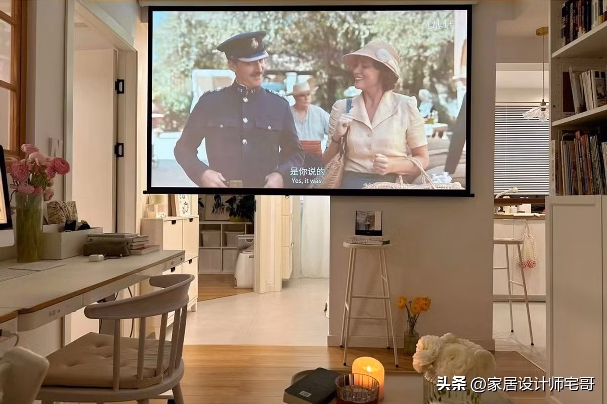 Nữ chủ nhân đưa ra đề xuất thêm tường để tách thành 2 phòng ngủ, giữ không gian sinh hoạt chung đủ sáng và thoáng, lối đi hợp lý, không góc chết, không lãng phí diện tích. Ảnh: Sohu