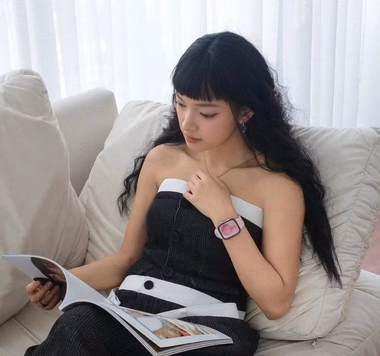 Binz và Châu Bùi đã có gần 5 năm hẹn hò. Châu Bùi đang là một trong những fashionista, influencer đình đám của giới thời trang Việt Nam. Ảnh: FBNV