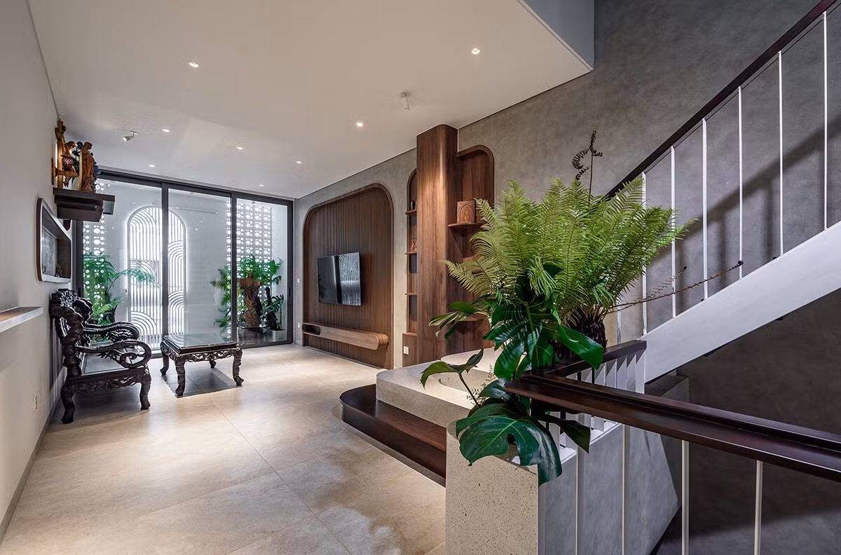 Yêu cầu của gia chủ là không gian sống ổn định, an toàn cho gia đình gồm vợ và hai con nhỏ. Ảnh: LonTon Studio