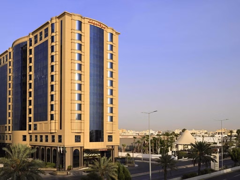 Tại thành phố Jeddah (Ả Rập Xê Út), U23 Việt Nam lưu trú tại khách sạn 5 sao Movenpick Jeddah City Star. Ảnh: Booking