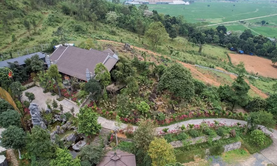 Ngoài sự nghiệp rực rỡ, nhà vườn rộng 8.000m2 ở ngoại thành Hà Nội của Phạm Phương Thảo cũng khiến công chúng phải trầm trồ. Ảnh: Ngoisao