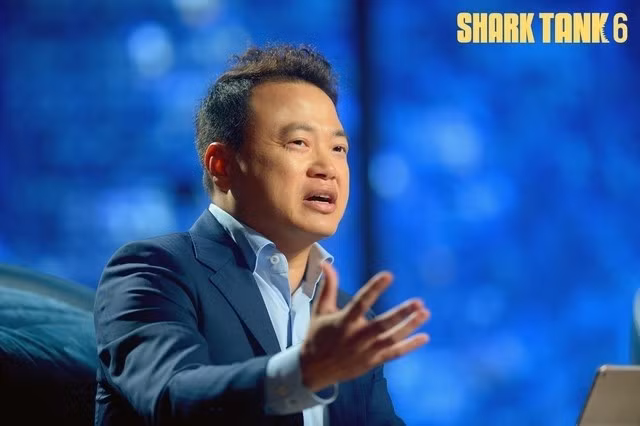 Trên sóng truyền hình, Shark Bình gây ấn tượng với phong cách thẳng thắn, đôi khi gây tranh luận gay gắt. Ảnh: FBNV