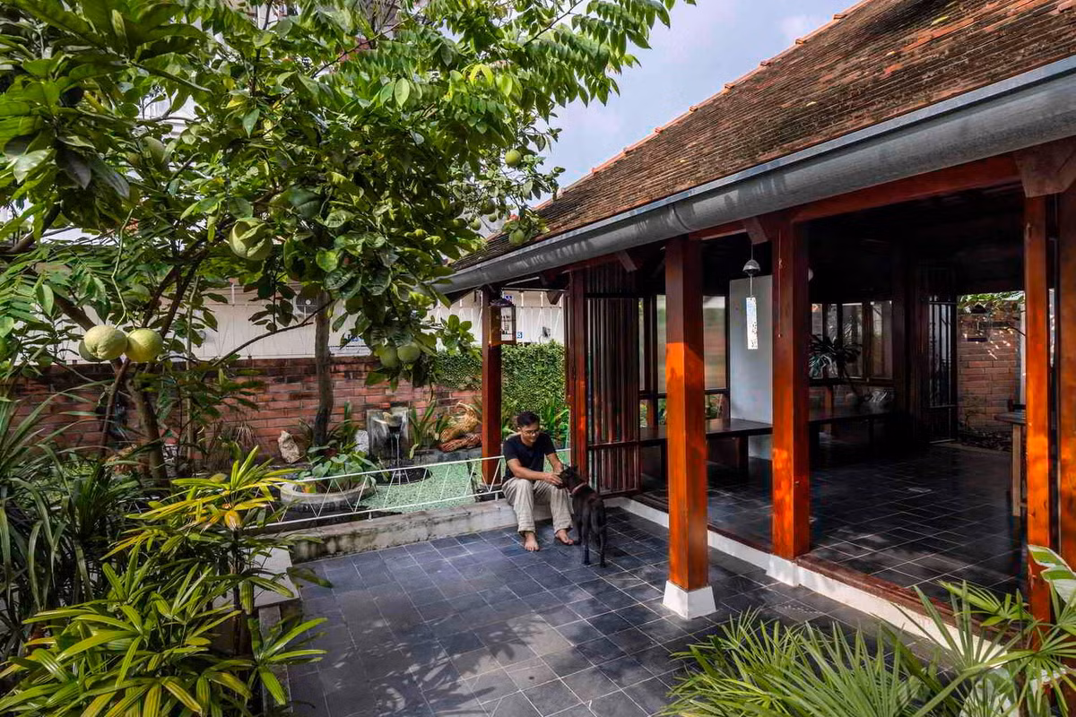 Cuộc sống nông thôn hoàn toàn phù hợp với lối sống kết nối nhiều thế hệ, người già và người trẻ. Ảnh: Hiroyuki Oki